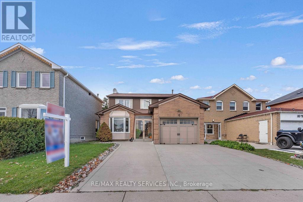 12 Nuttall Street, Brampton, ON - Outdoor With Facade