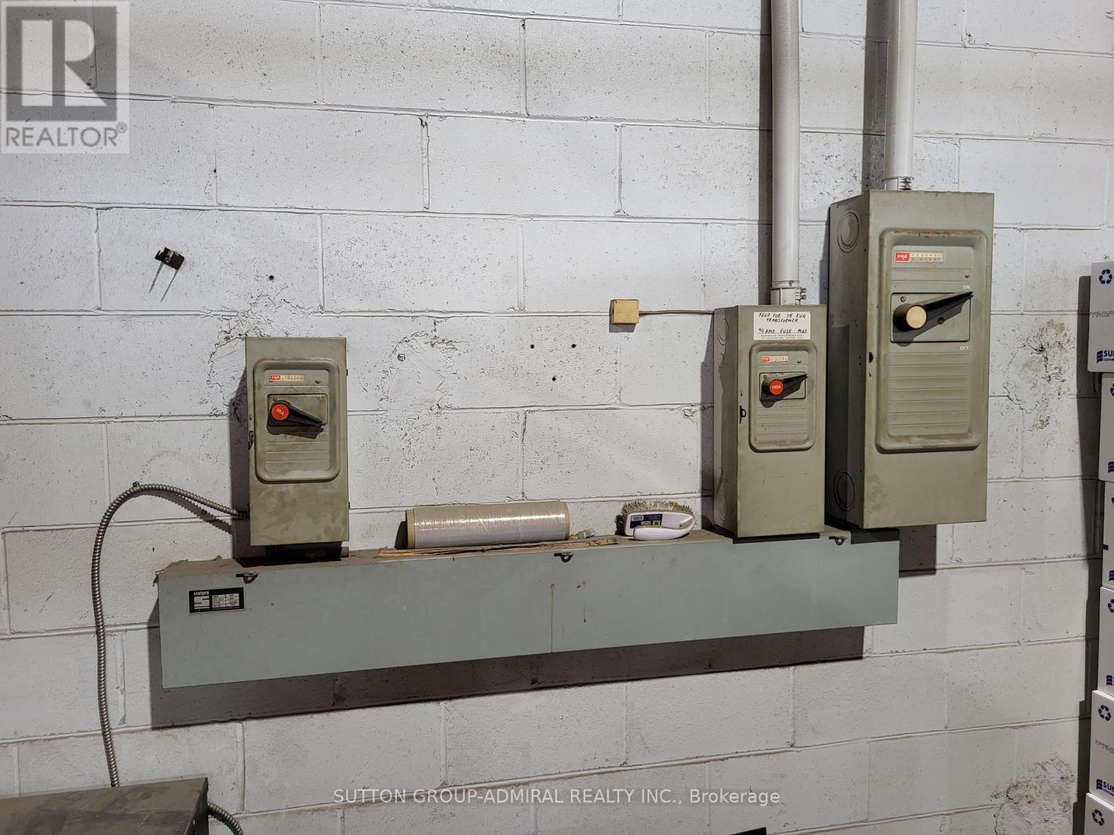 215 Dolomite Drive, Toronto, ON