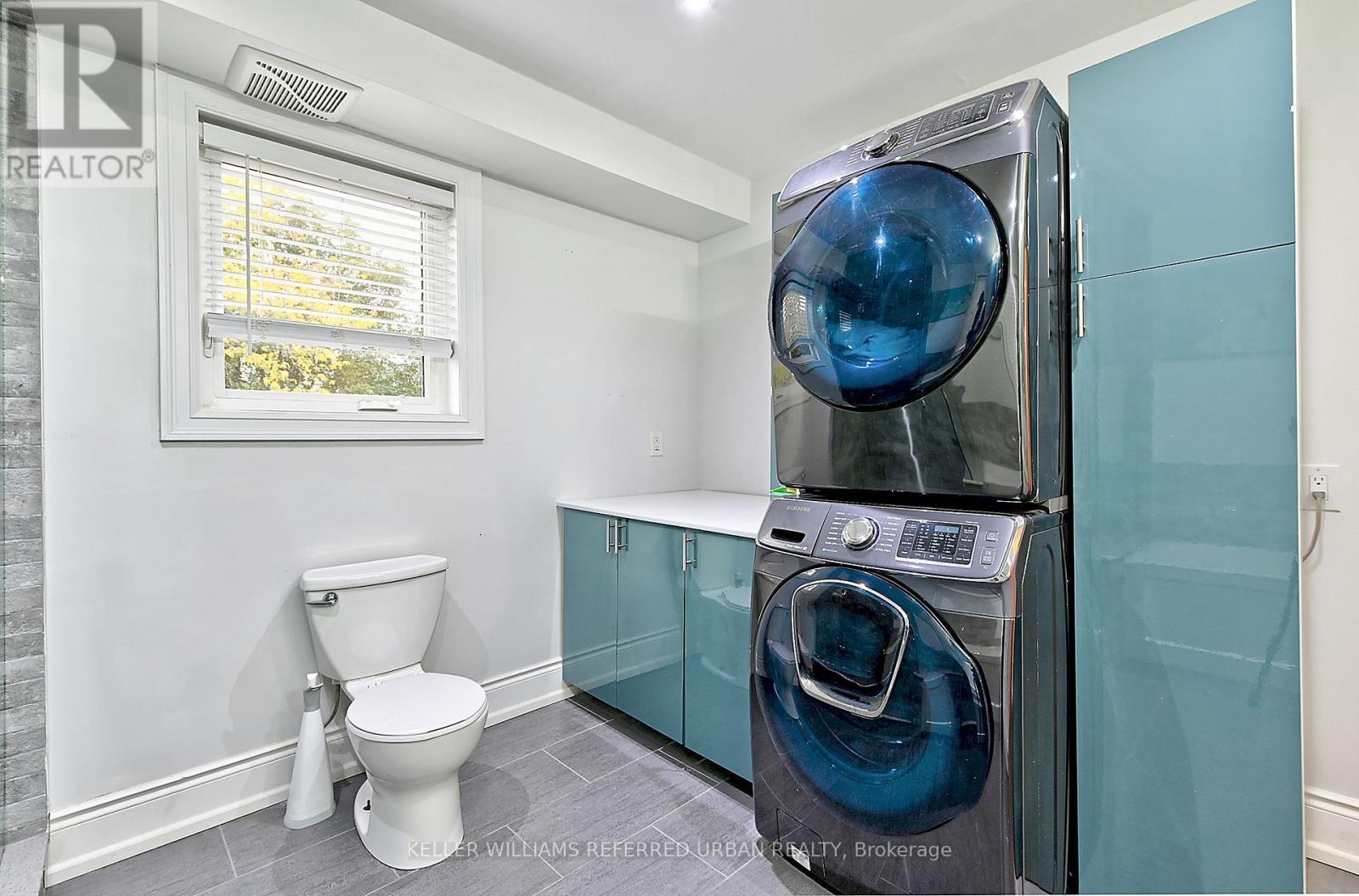 A - 48 Lansdowne Avenue, Toronto, ON - Indoor Photo Showing Laundry Room