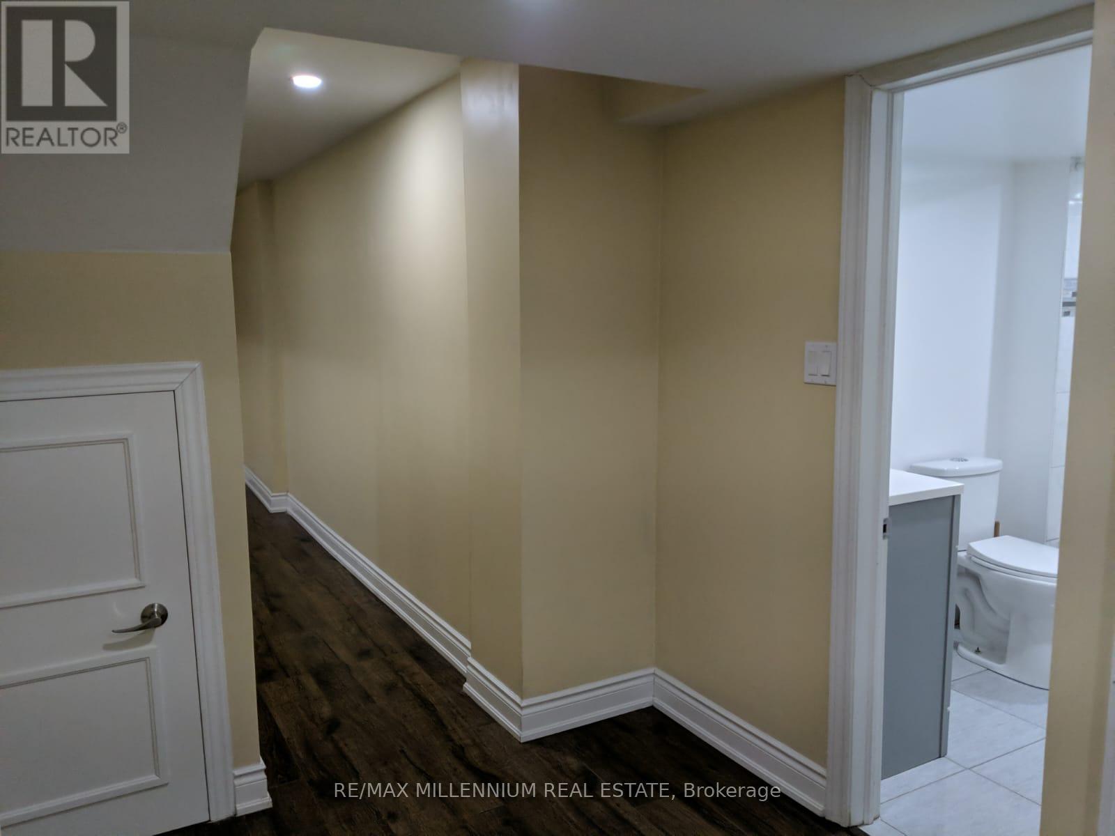 Bsmt - 18 Junewood Crescent, Brampton, ON - Indoor Photo Showing Other Room