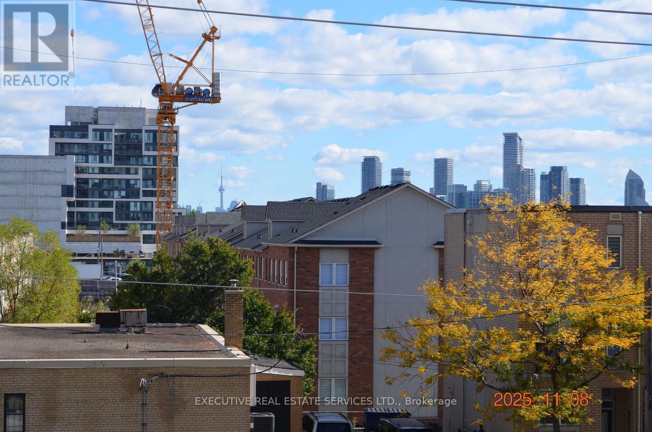 219 - 1007 The Queensway W, Toronto, ON - Outdoor