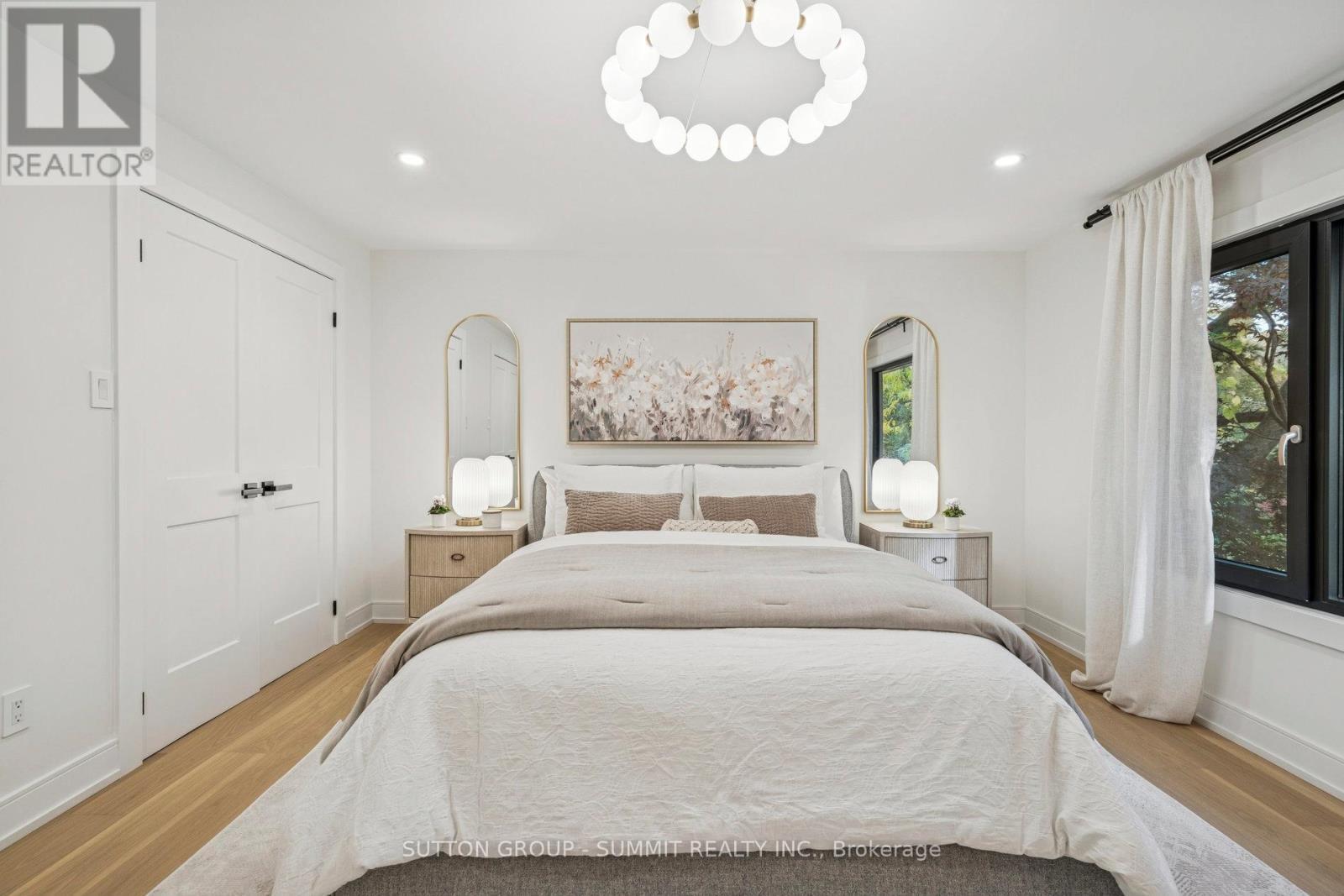 1688 Missenden Crescent, Mississauga, ON - Indoor Photo Showing Bedroom