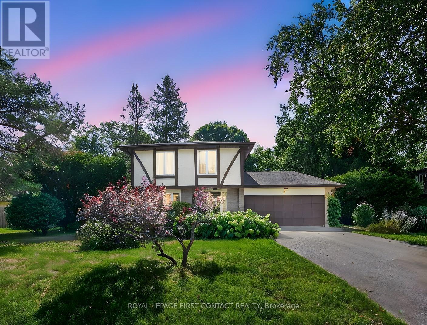 7 Maplecrest Road, Springwater, ON - Outdoor