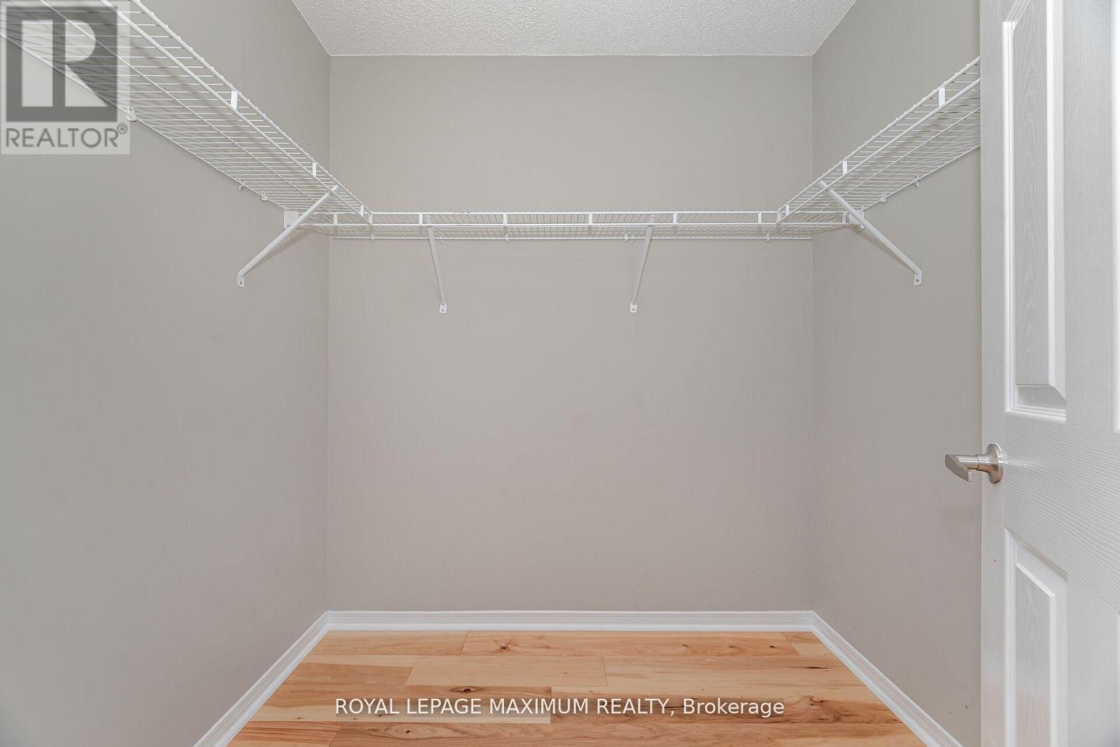 58 Gentile Circle, Vaughan, ON - Indoor With Storage