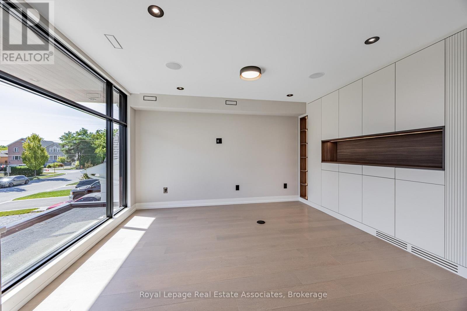 953 Halliday Avenue, Mississauga, ON - Photo Showing Other Room