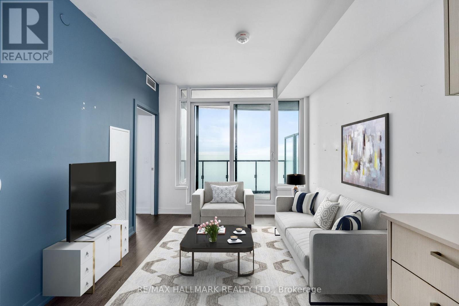 3807 - 1928 Lakeshore Boulevard W, Toronto, ON - Indoor Photo Showing Living Room