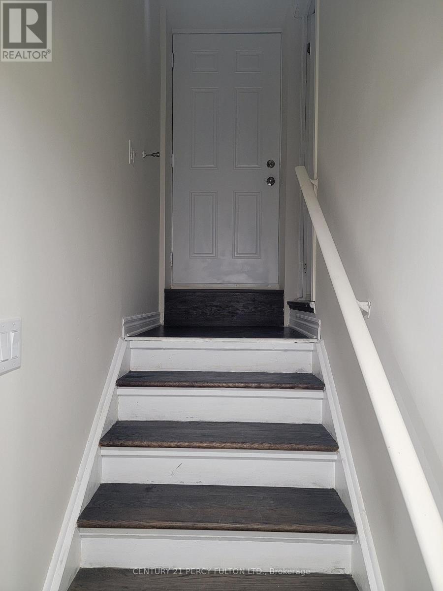 Bsmt - 120 Westfield Drive, Whitby, ON - Indoor Photo Showing Other Room