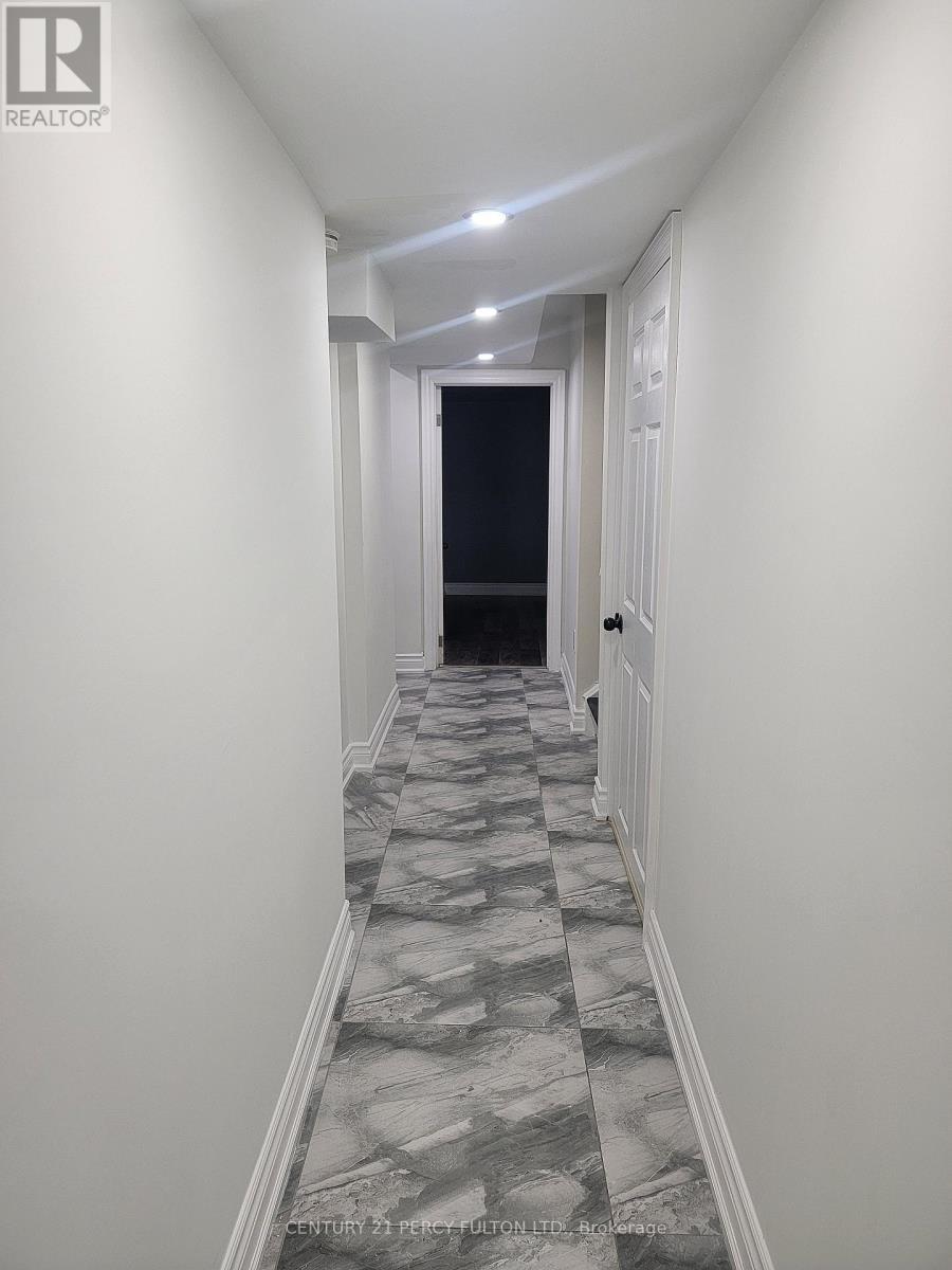 Bsmt - 120 Westfield Drive, Whitby, ON - Indoor Photo Showing Other Room