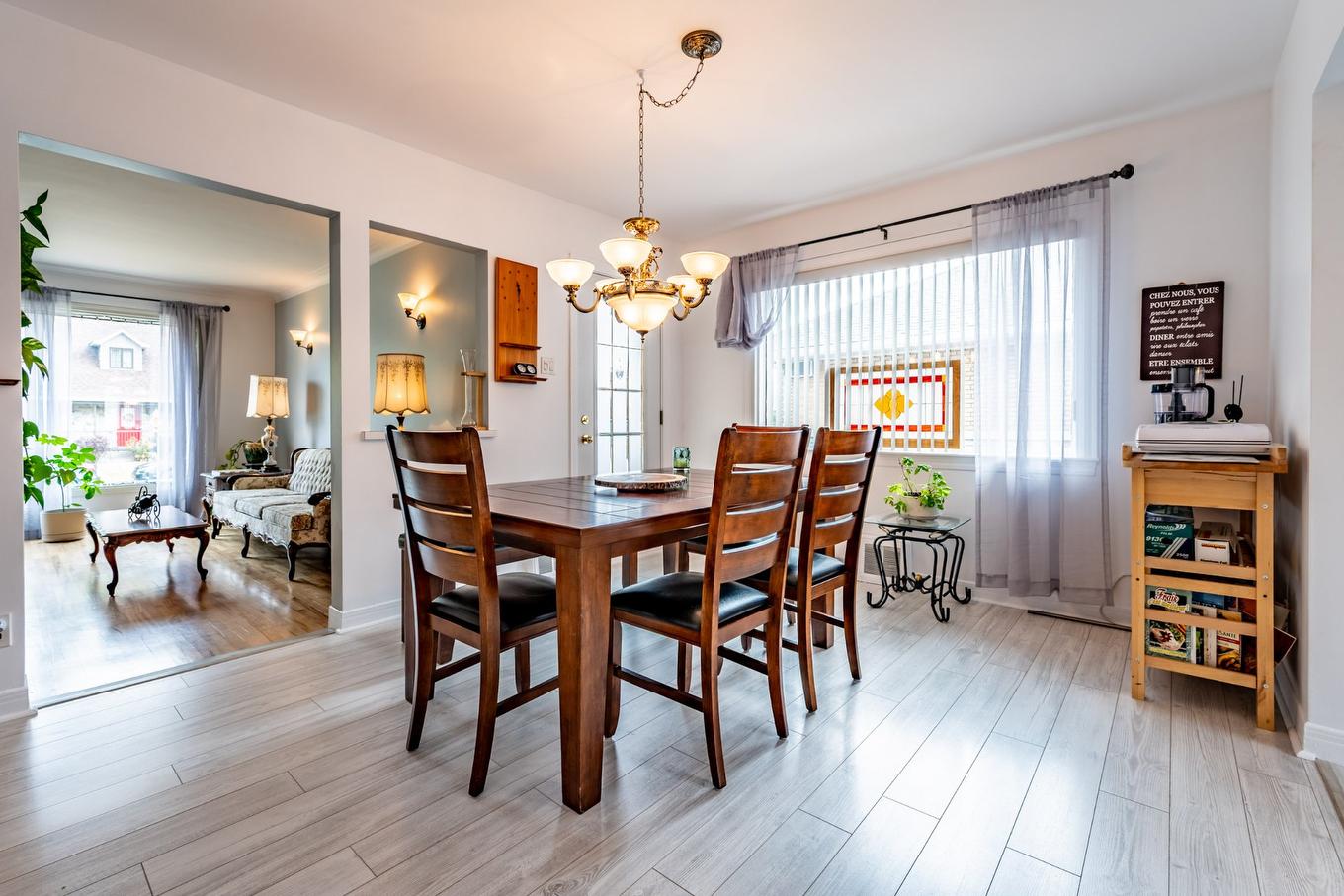 Salle à manger - 235 Rue De La Madone, Trois-Rivières, QC - Indoor Photo Showing Dining Room