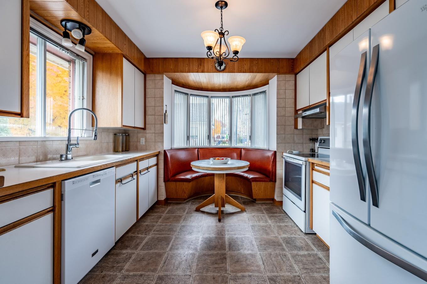 Cuisine - 235 Rue De La Madone, Trois-Rivières, QC - Indoor Photo Showing Kitchen