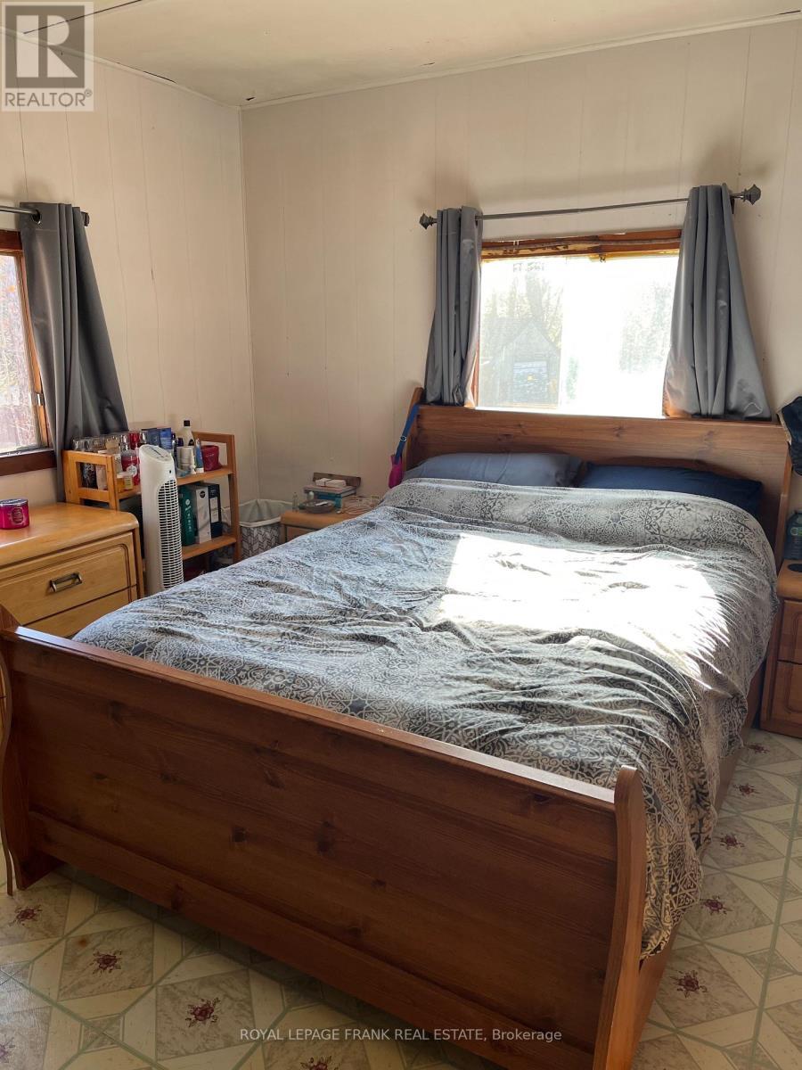 27668 Hwy 28, Faraday, ON - Indoor Photo Showing Bedroom