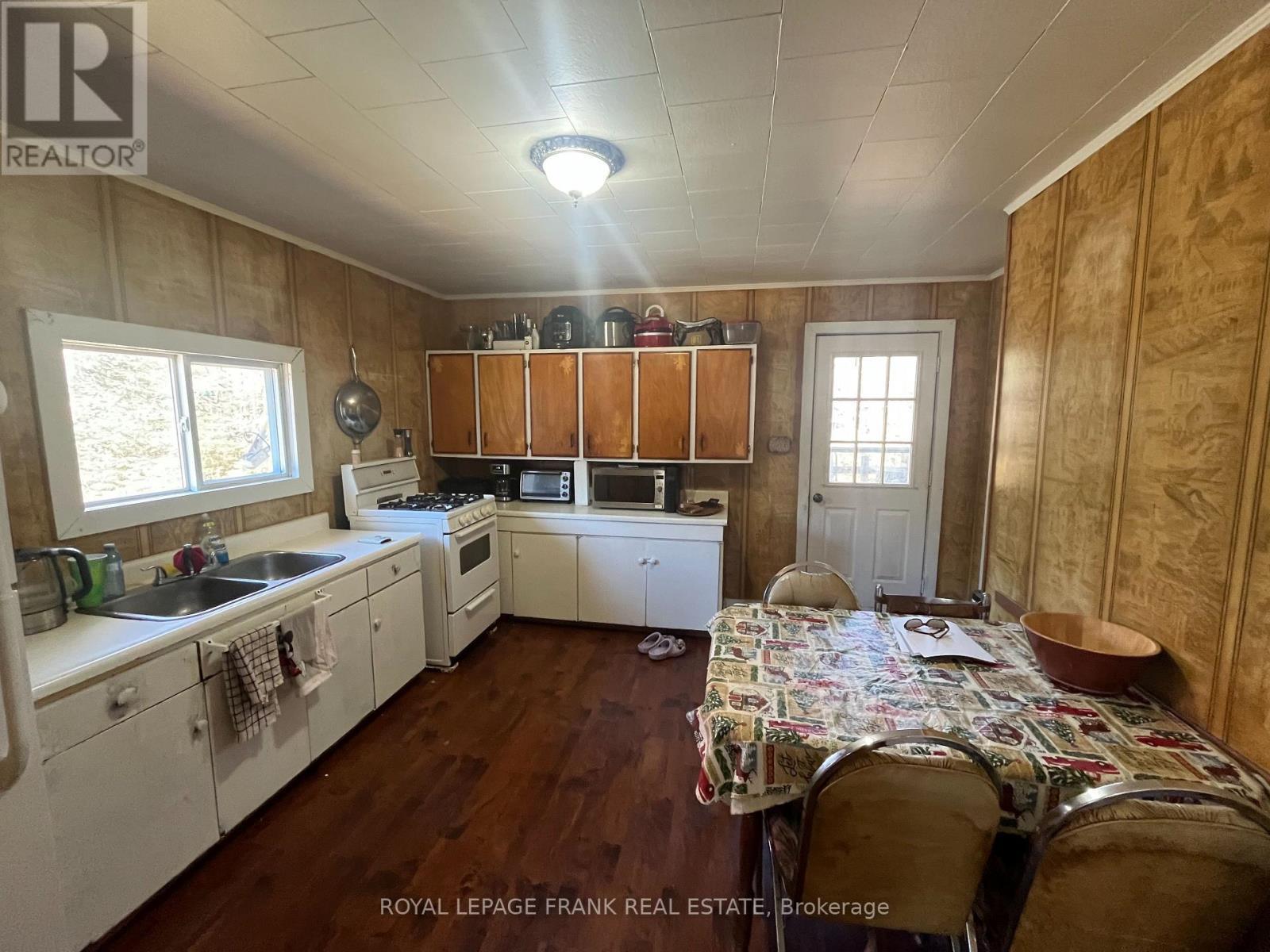 27668 Hwy 28, Faraday, ON - Indoor Photo Showing Kitchen With Double Sink