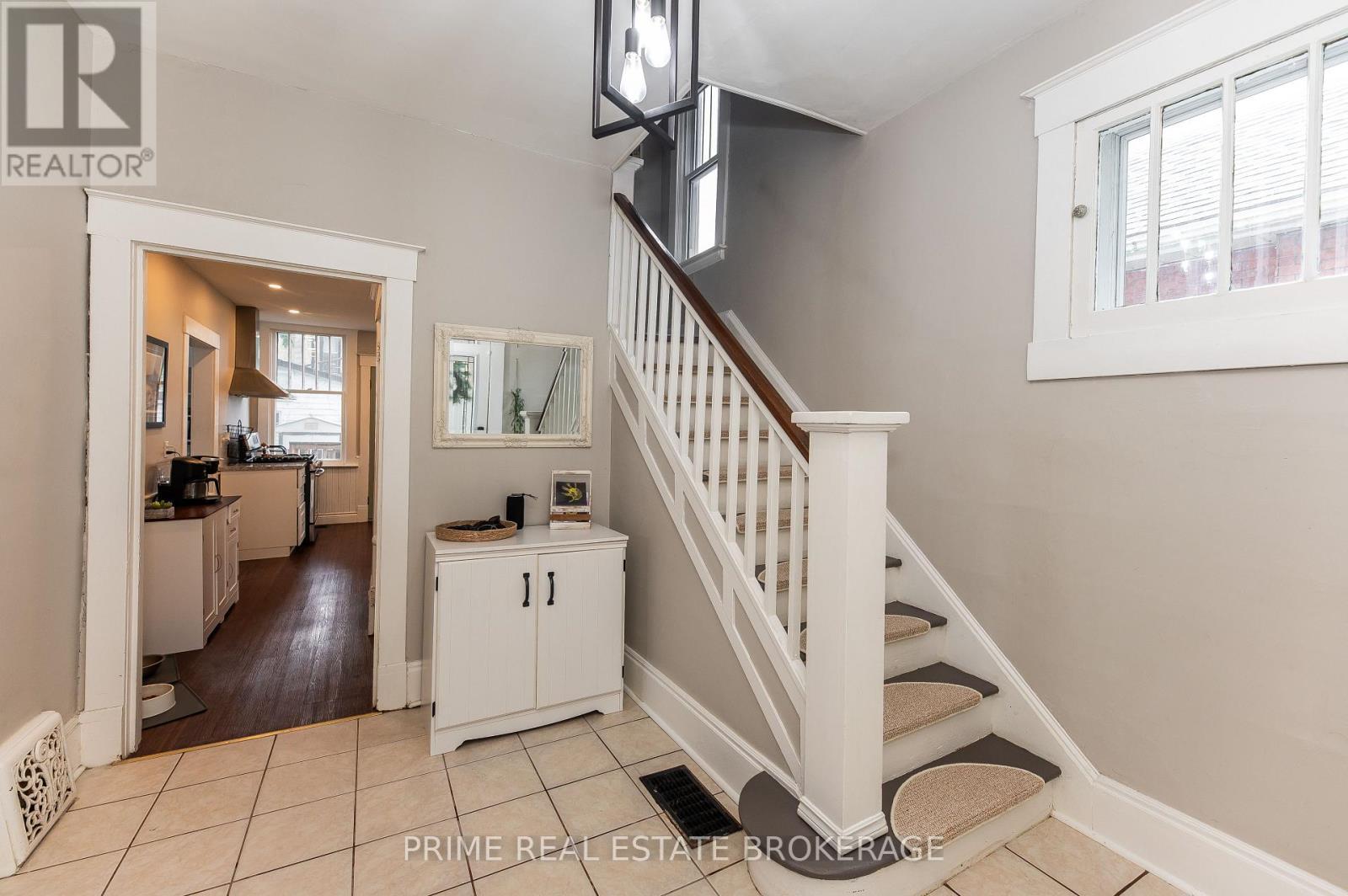 72 Walnut Street, St. Thomas, ON - Indoor Photo Showing Other Room