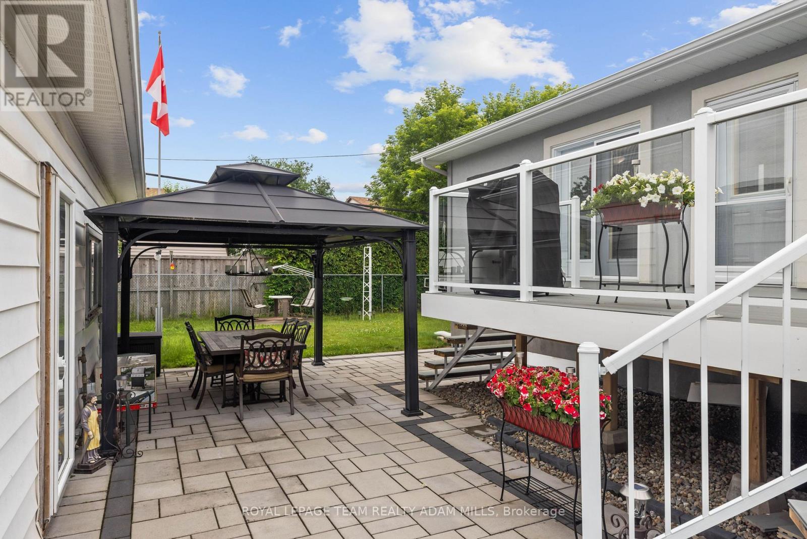 1396 Maxime Street, Ottawa, ON - Outdoor With Deck Patio Veranda