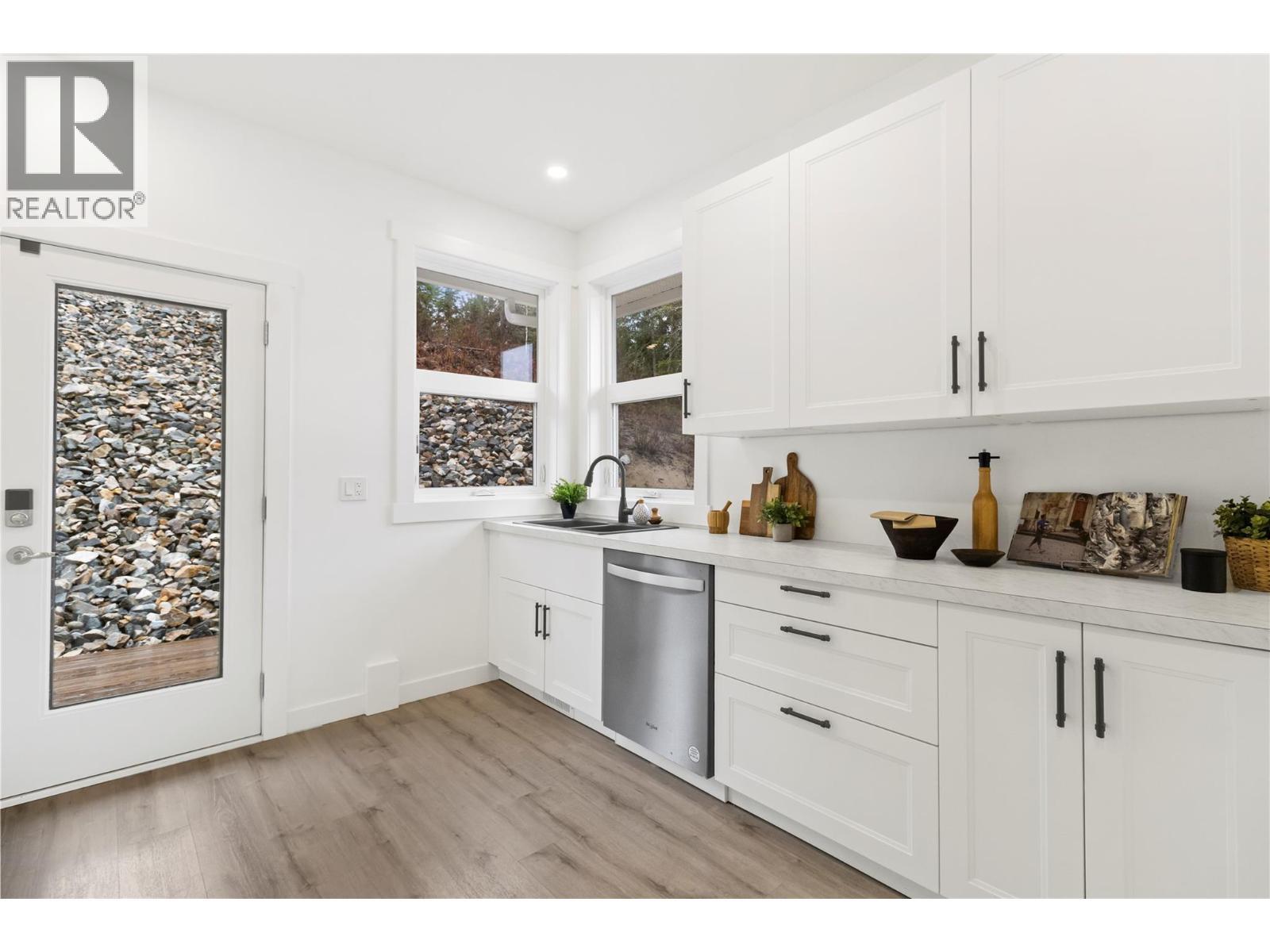 2868 Golf Course Drive, Blind Bay, BC - Indoor Photo Showing Other Room