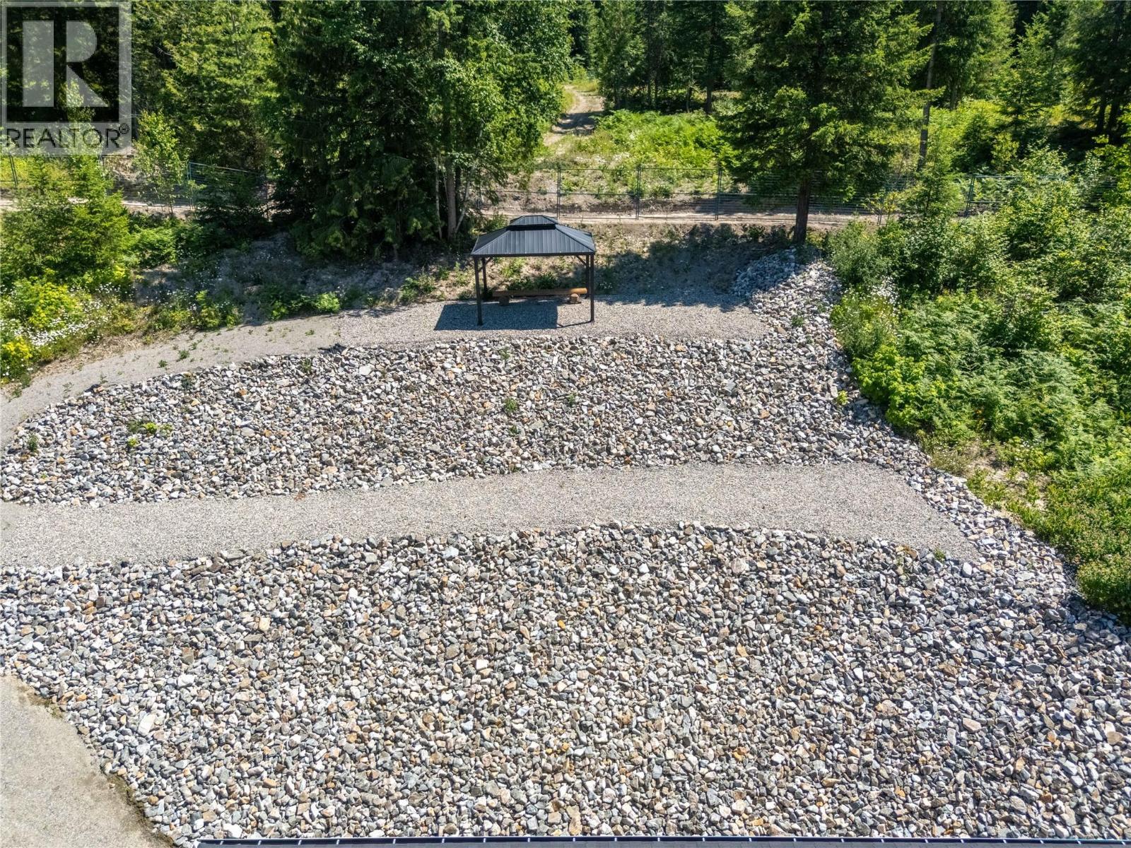 2868 Golf Course Drive, Blind Bay, BC - Outdoor