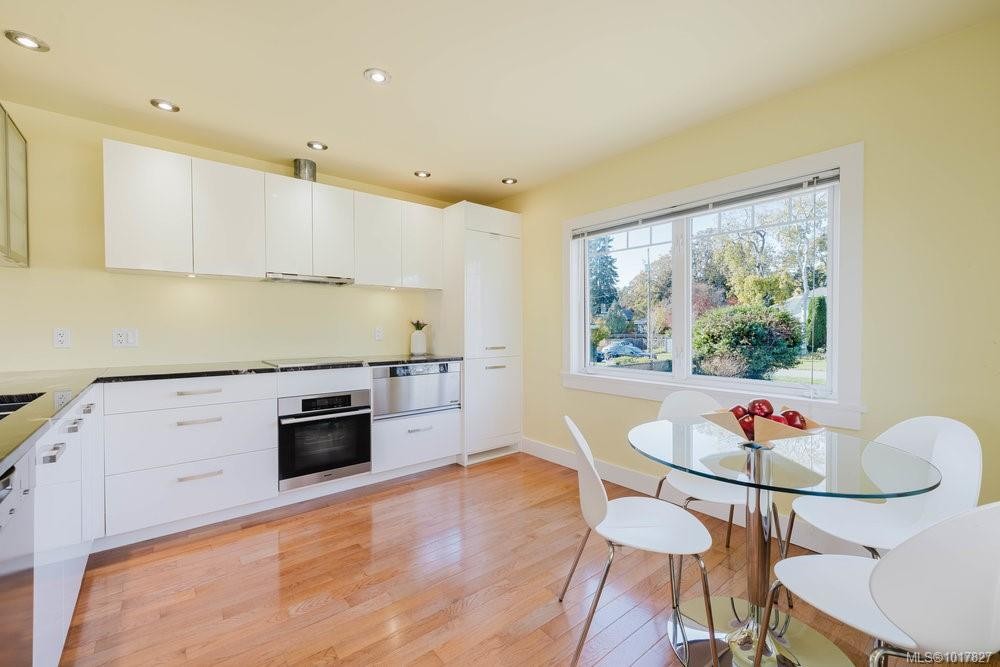 1865 Quamichan St, Victoria, BC