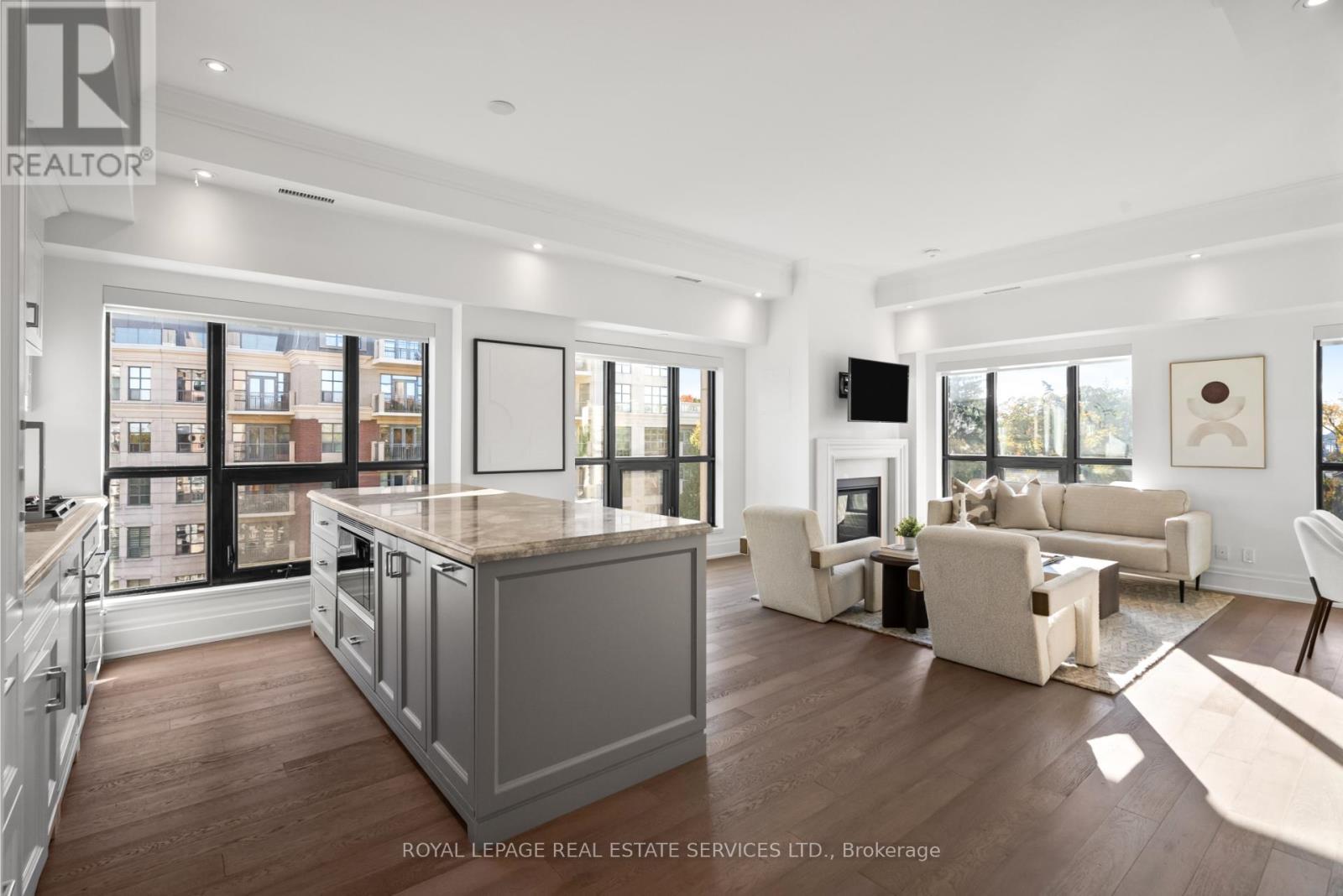 504 - 4 The Kingsway, Toronto, ON - Indoor With Fireplace