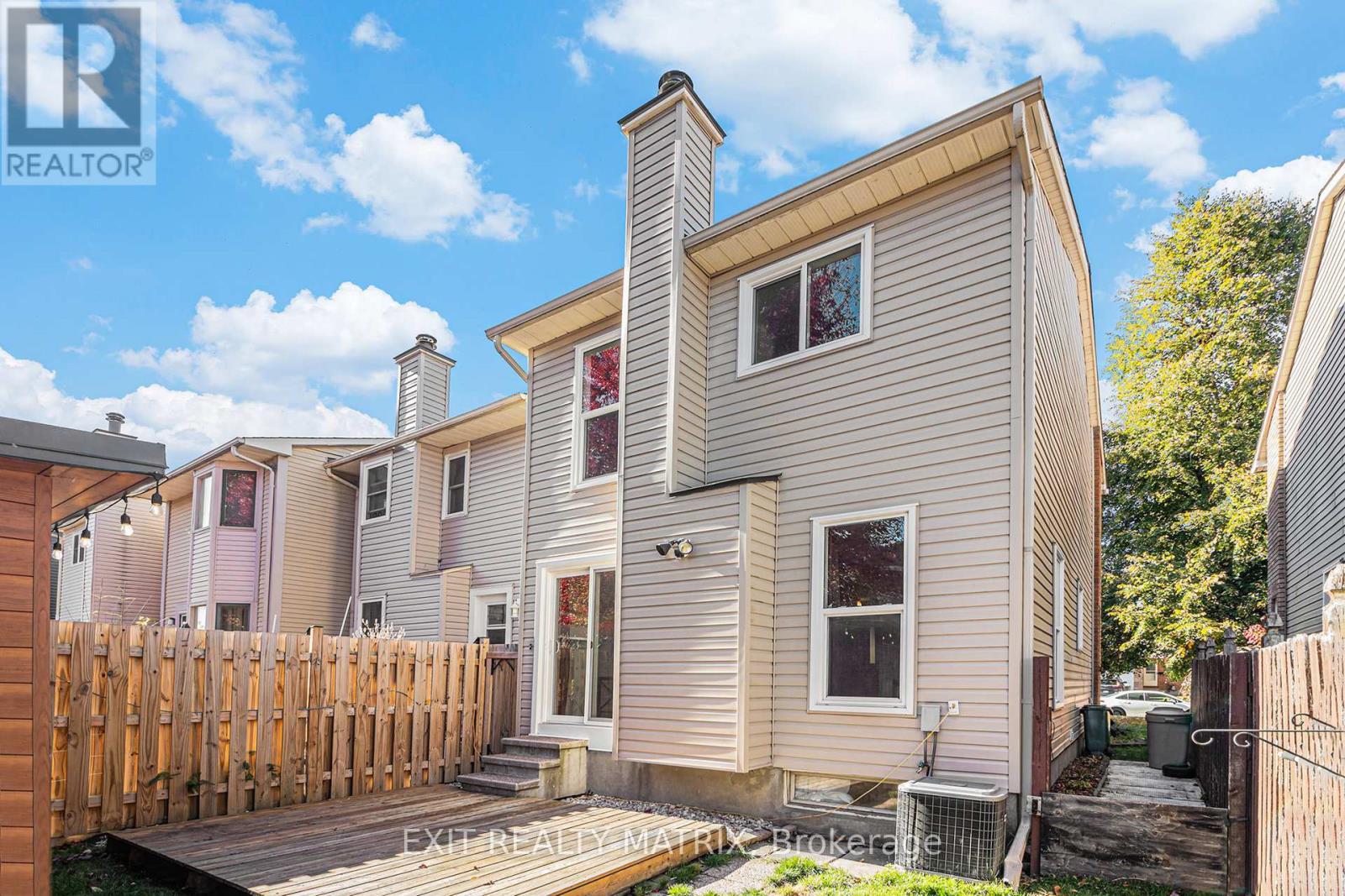 1432 Deavy Way E, Ottawa, ON - Outdoor