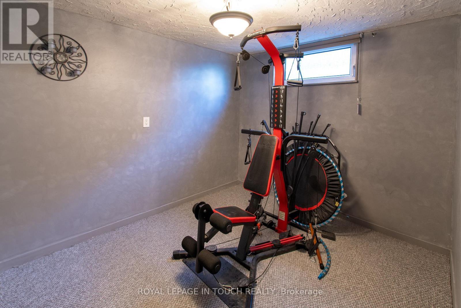 21 Robins Point Road, Tay, ON - Indoor