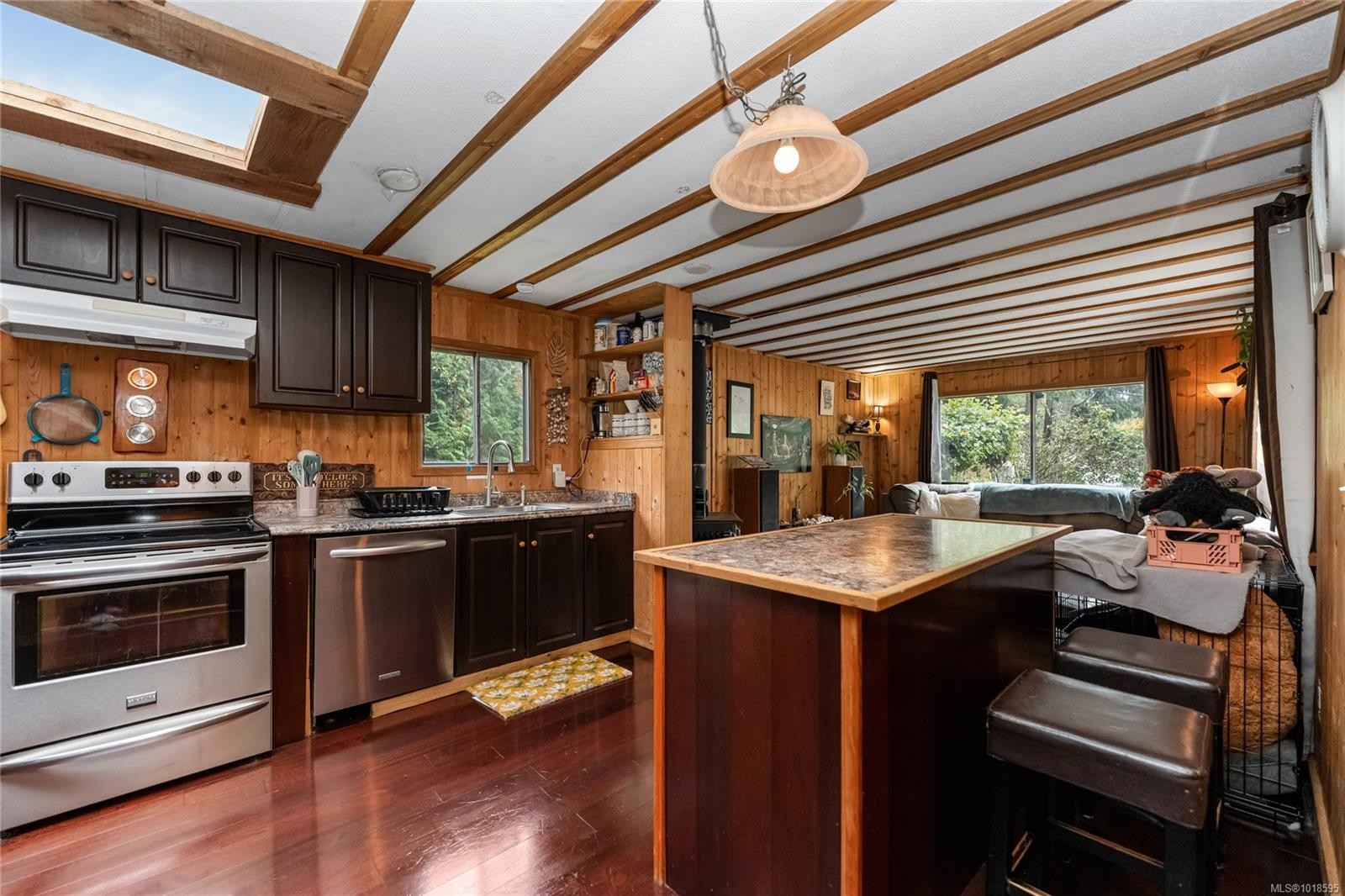 1-2670 Sooke River Rd, Sooke, BC