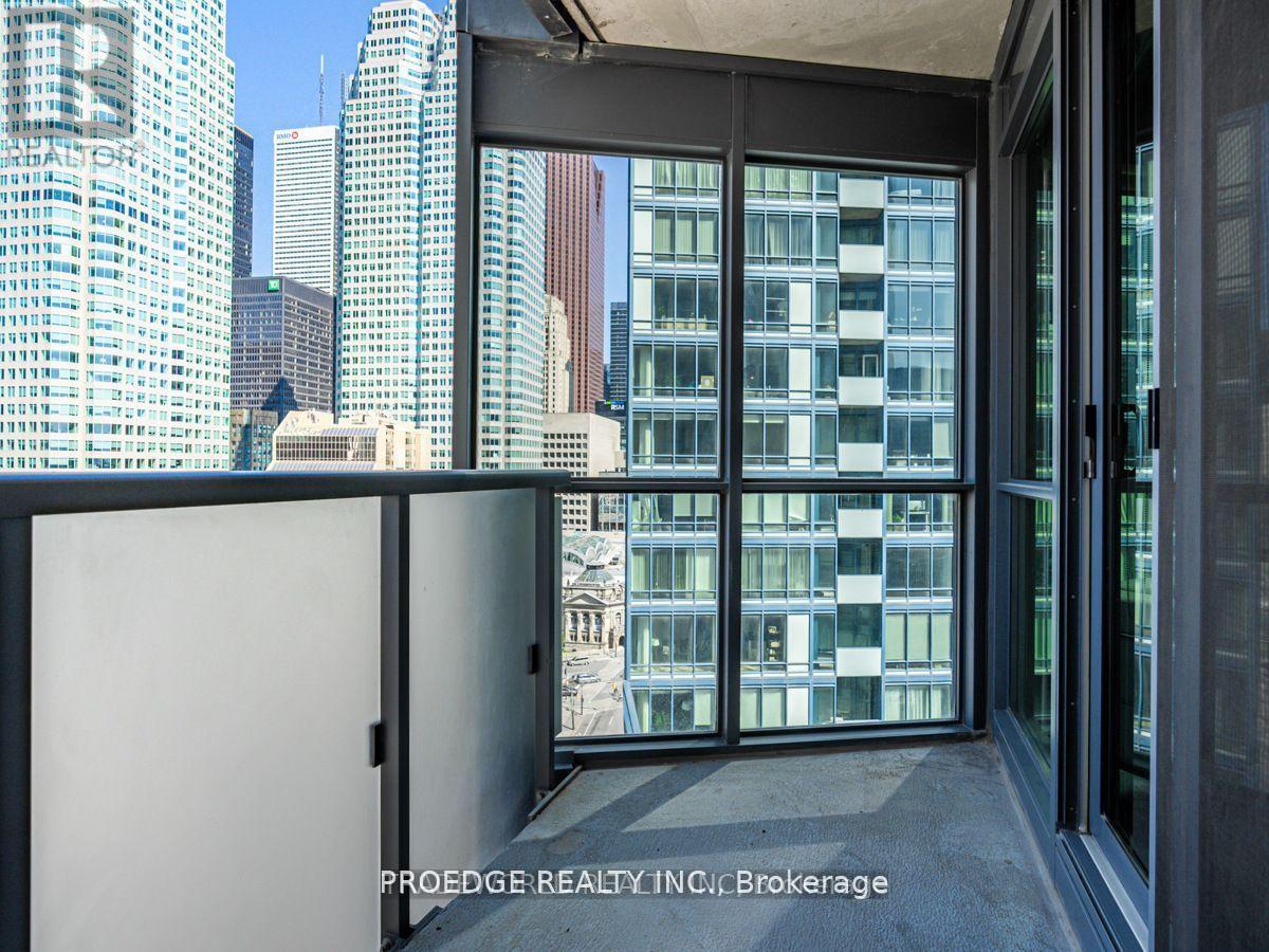 1504 - 1 The Esplanade Street, Toronto, ON - Outdoor