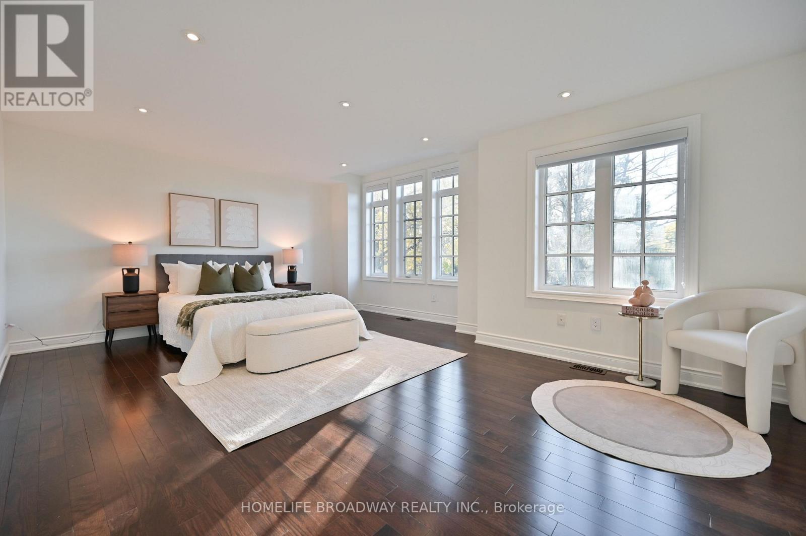 third bedroom - 55 Avenue Road, Richmond Hill, ON - Indoor Photo Showing Bedroom