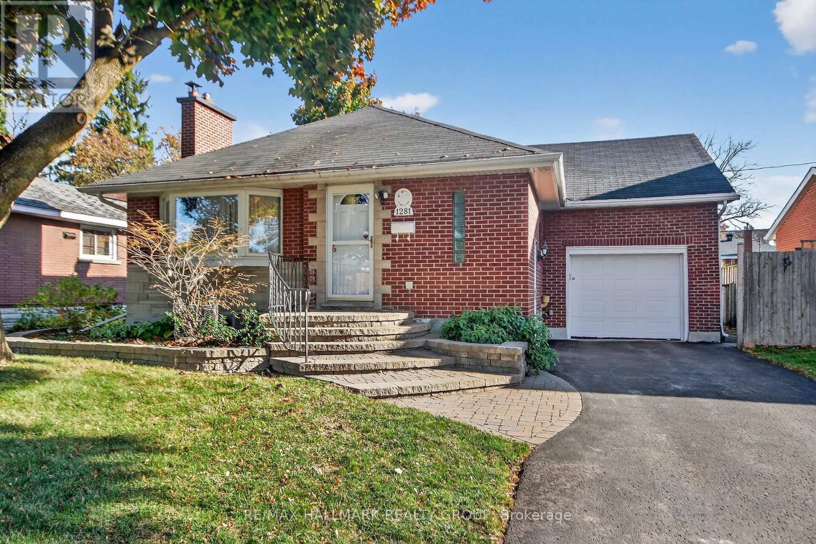 1281 Erindale Drive, Ottawa, ON - Outdoor