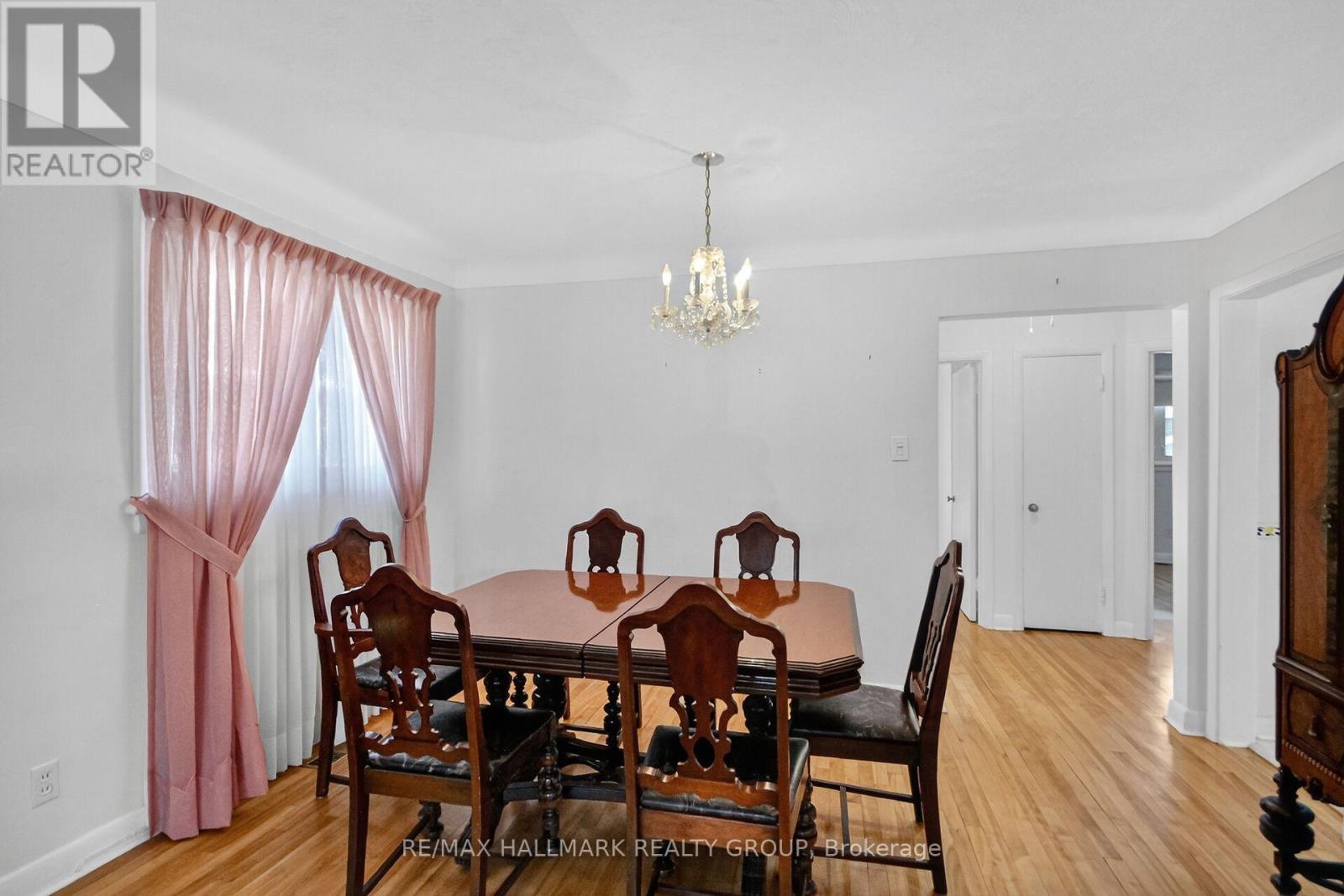 1281 Erindale Drive, Ottawa, ON - Indoor Photo Showing Dining Room