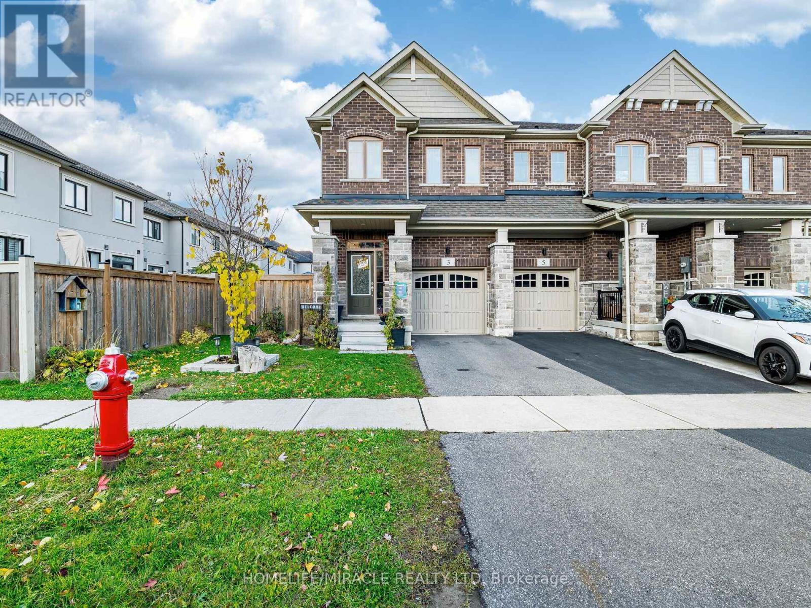 3 Doris Pawley Crescent, Caledon, ON - Outdoor With Facade