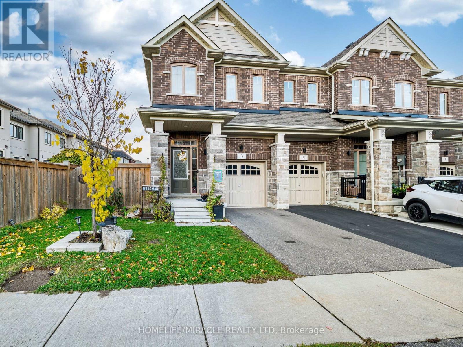 3 Doris Pawley Crescent, Caledon, ON - Outdoor With Facade