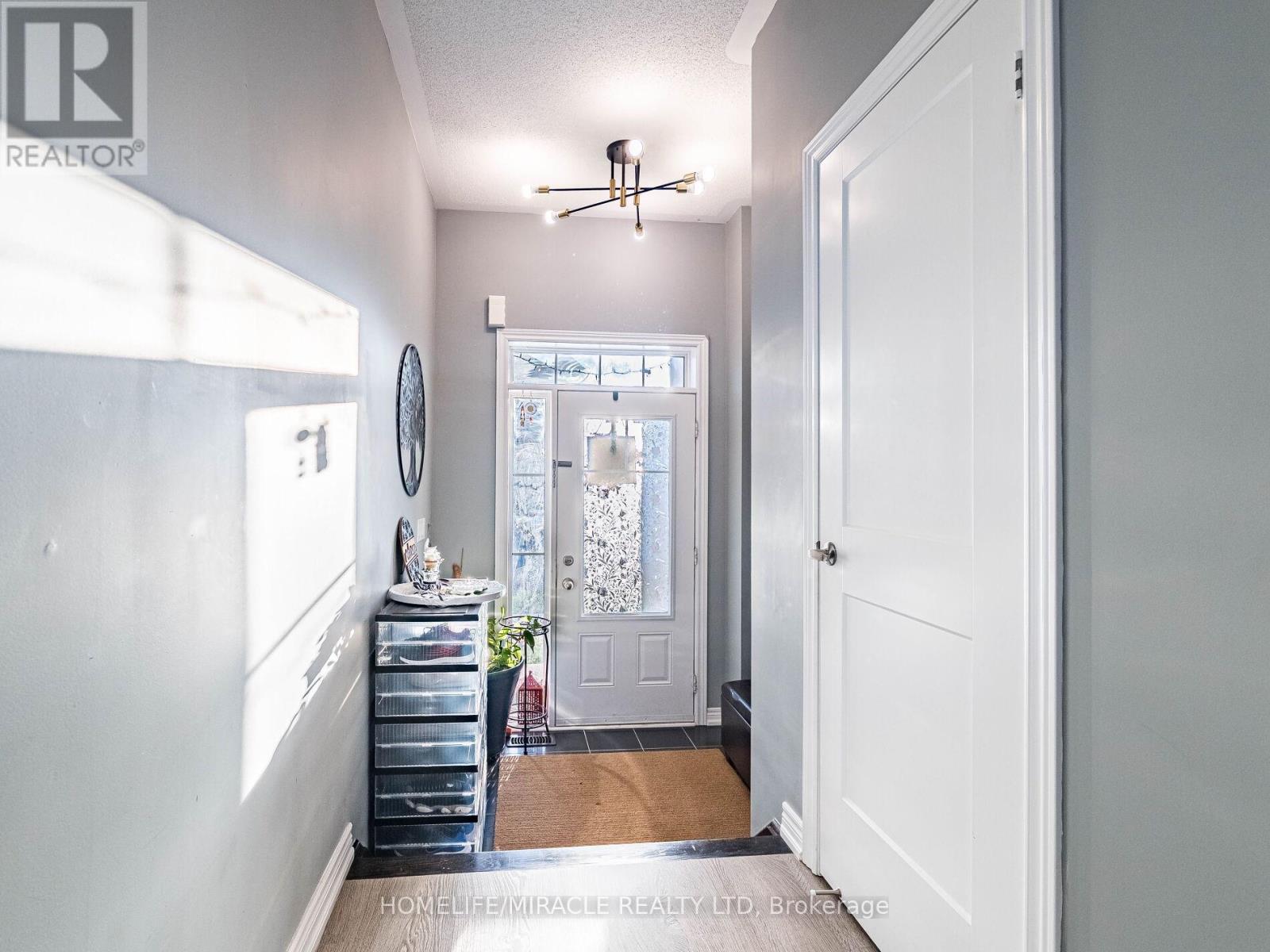 3 Doris Pawley Crescent, Caledon, ON - Indoor Photo Showing Other Room