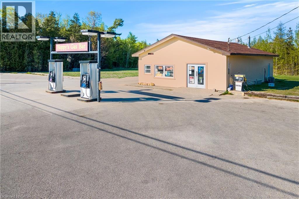 7384 Highway 6, Tobermory, ON