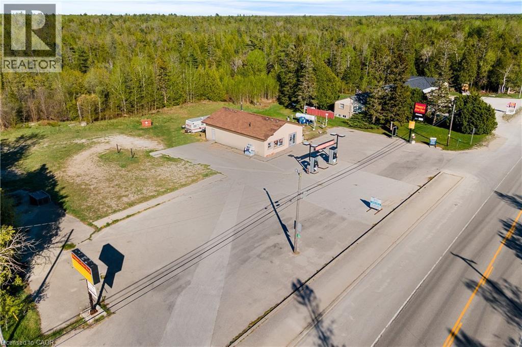 7384 Highway 6, Tobermory, ON