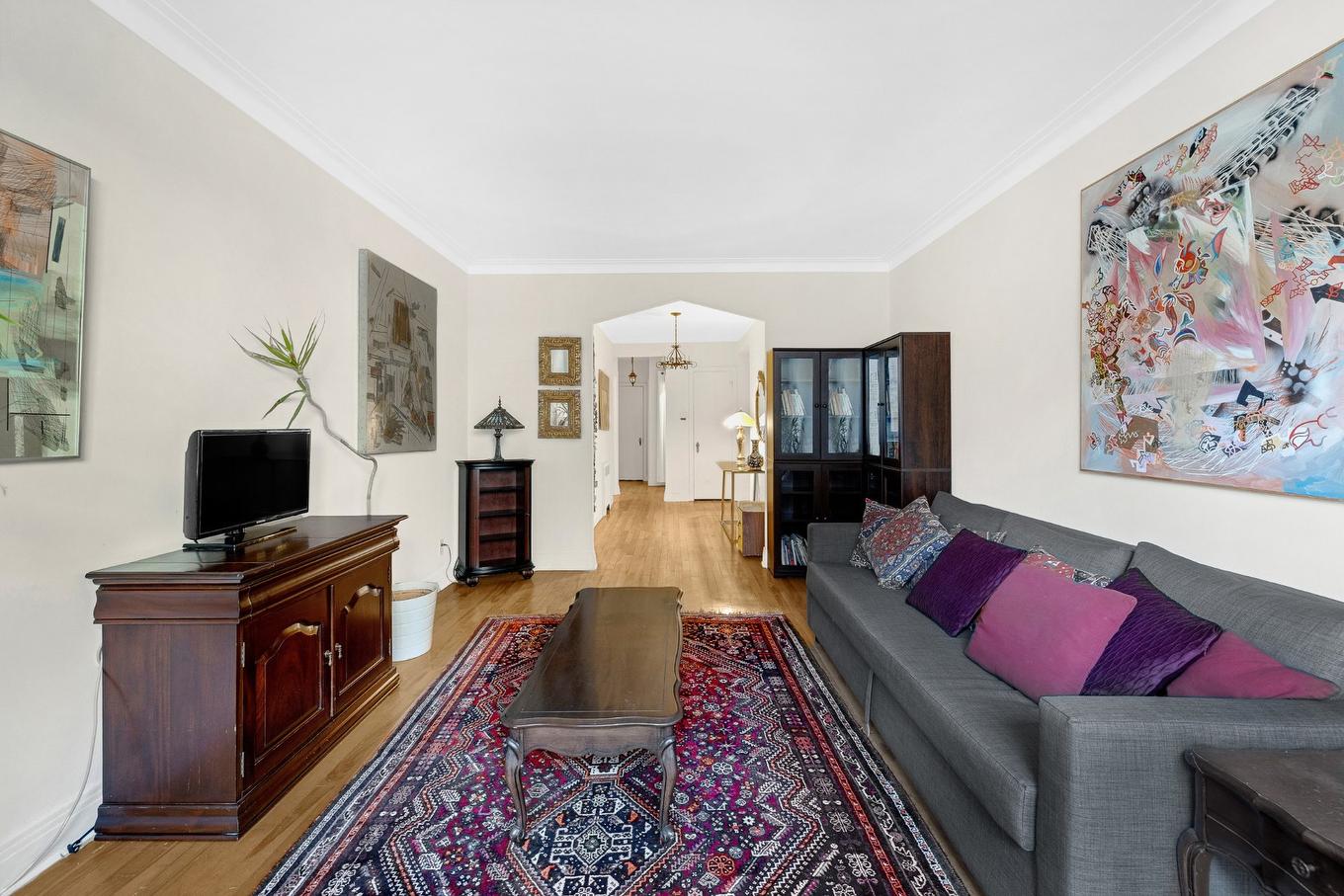 Living room - 5-2505 Av. Van Horne, Montréal (Côte-Des-Neiges/Notre-Dame-De-Grâce), QC - Indoor Photo Showing Other Room