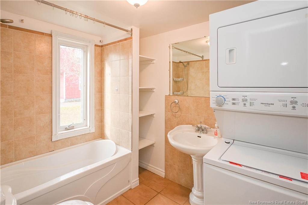 135 Degrâce St, Shippagan, NB