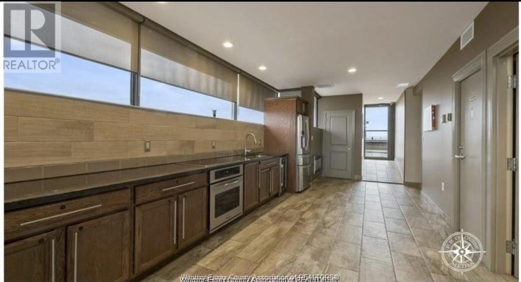 380 Pelissier Unit# 307, Windsor, ON - Indoor