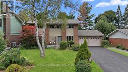 22 BANTING CRESCENT  Ottawa, ON K2K 1P4