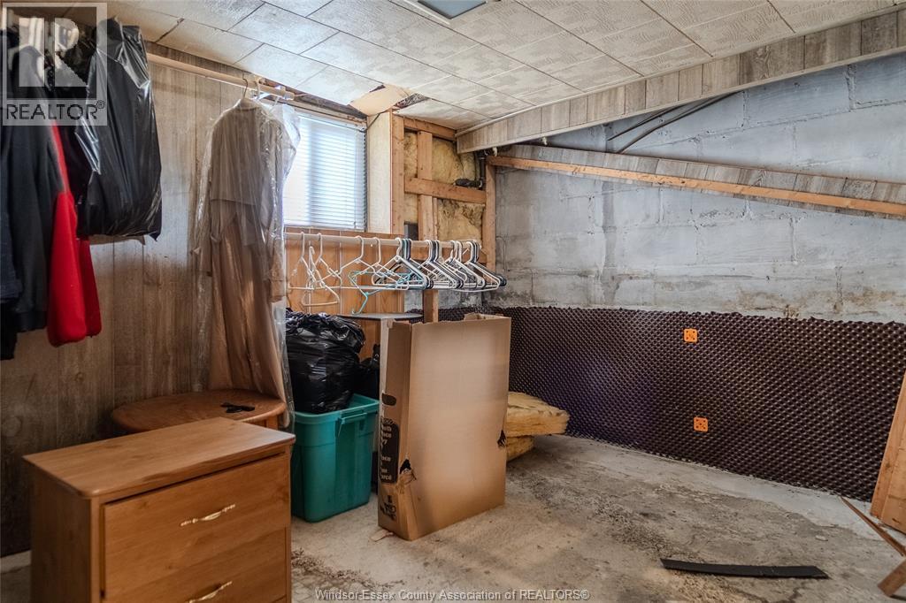 291-93 Belleview Avenue, Windsor, ON - Indoor