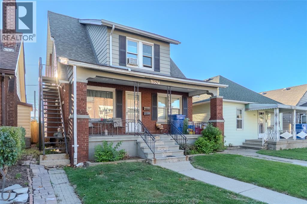 1557 Goyeau Street, Windsor, ON - Outdoor With Facade
