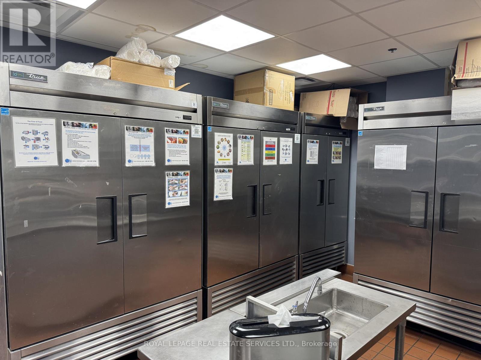 1 Queen Street N, Kitchener, ON