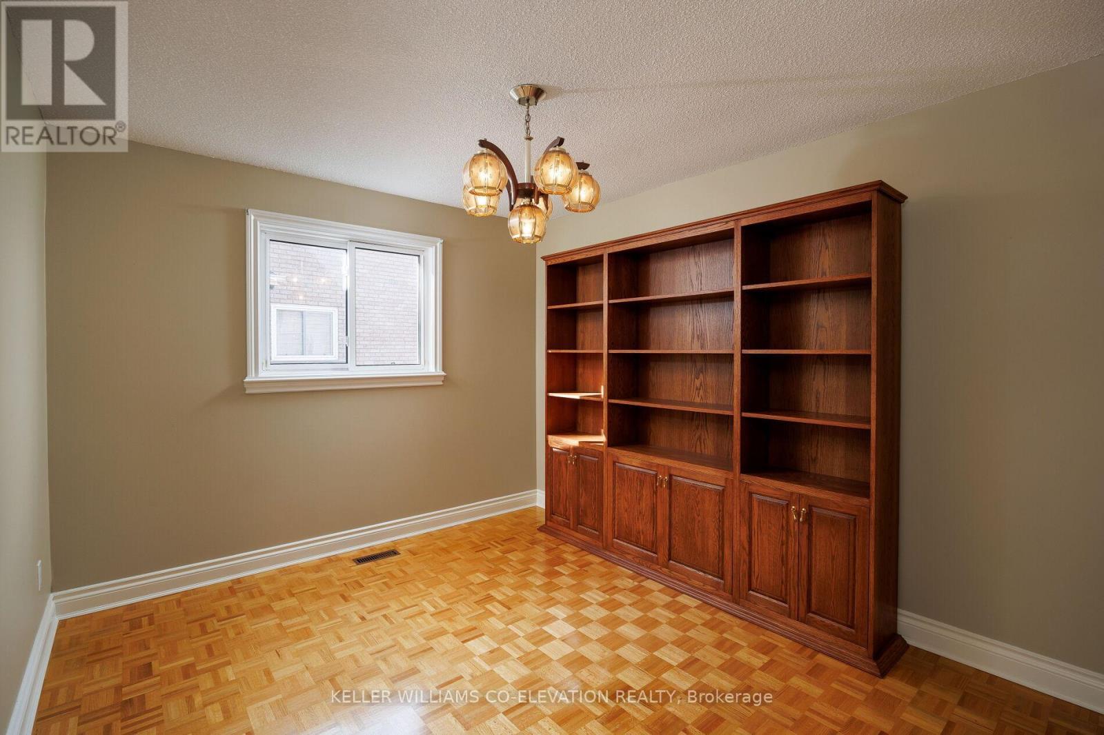 73 Queenston Crescent, Vaughan, ON - Indoor Photo Showing Other Room