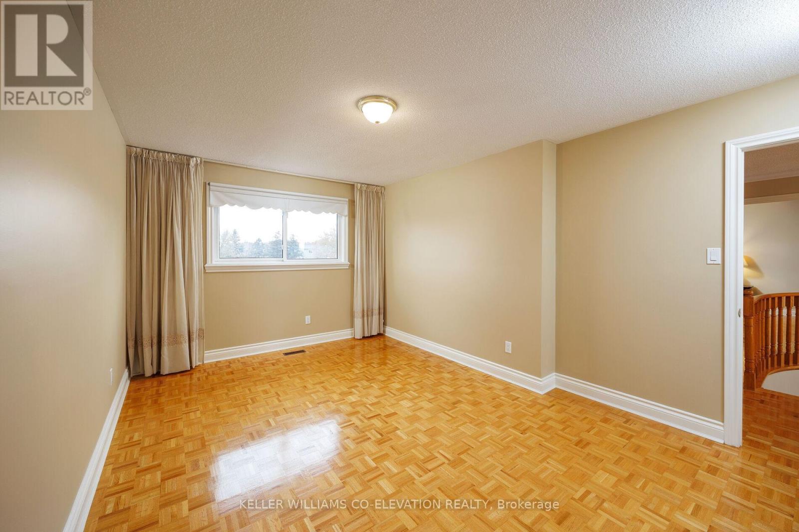 73 Queenston Crescent, Vaughan, ON - Indoor Photo Showing Other Room