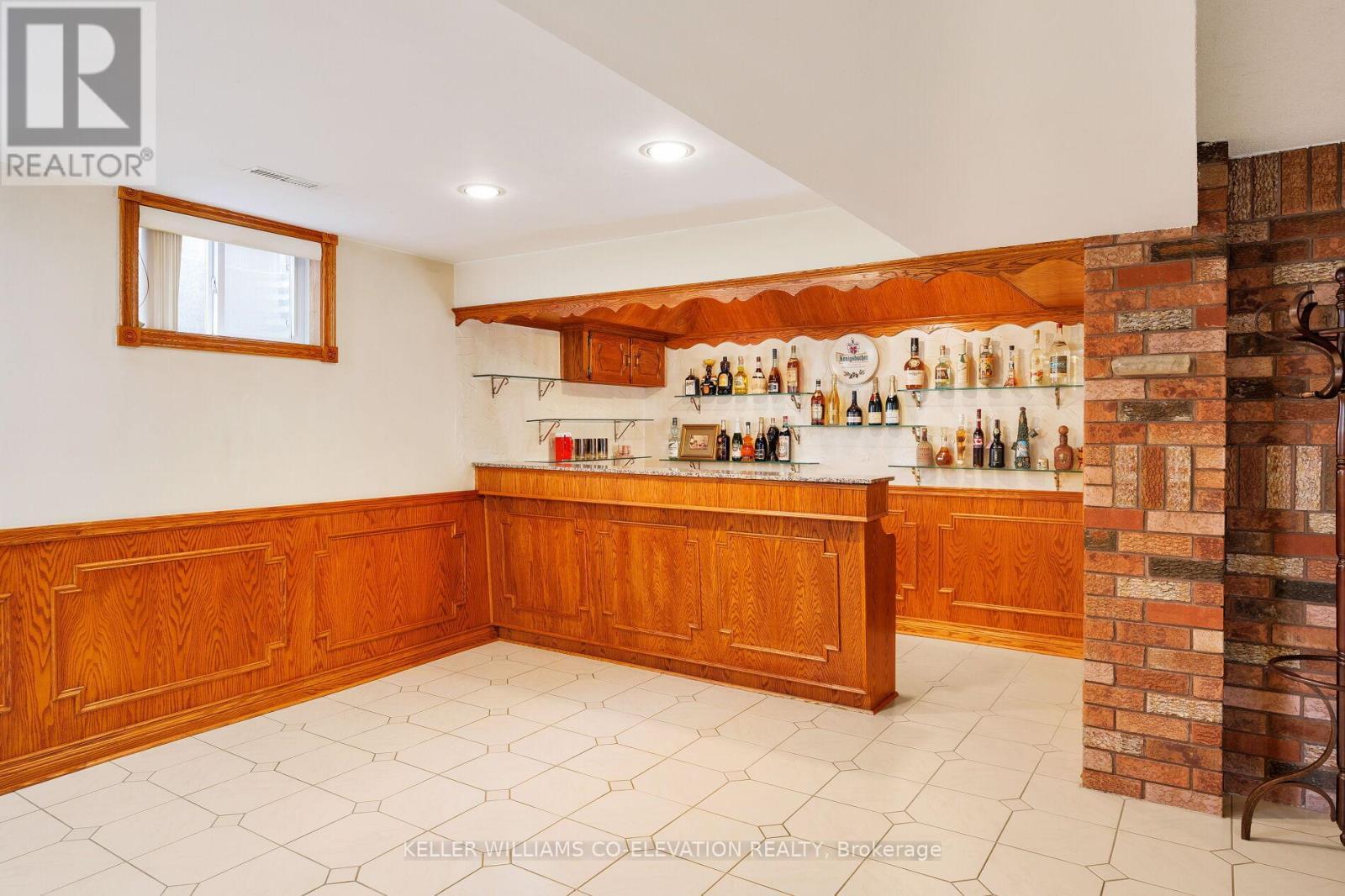 73 Queenston Crescent, Vaughan, ON - Indoor