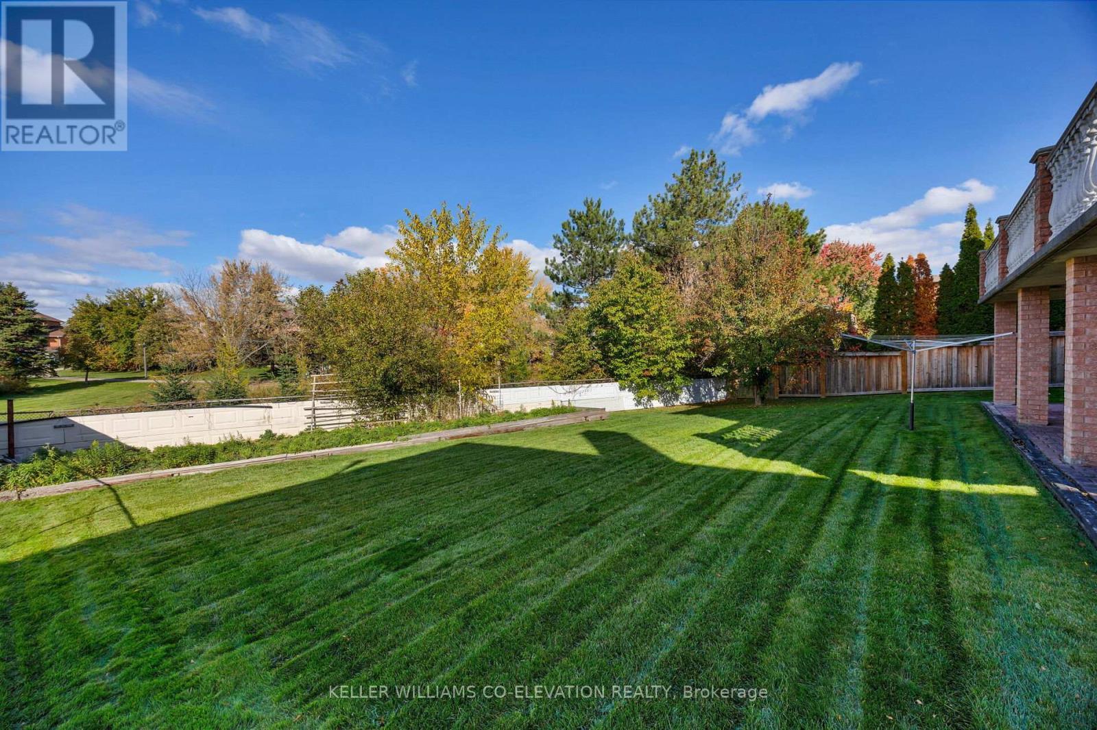 73 Queenston Crescent, Vaughan, ON - Outdoor