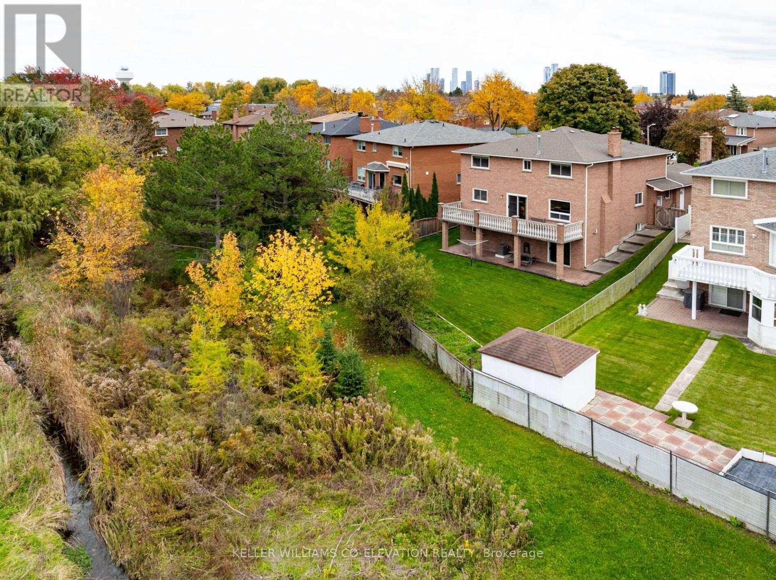 73 Queenston Crescent, Vaughan, ON - Outdoor