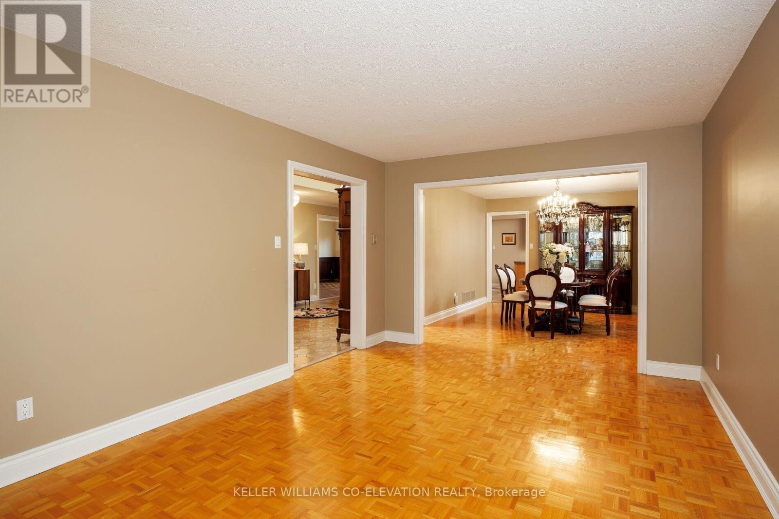 73 Queenston Crescent, Vaughan, ON - Indoor Photo Showing Other Room