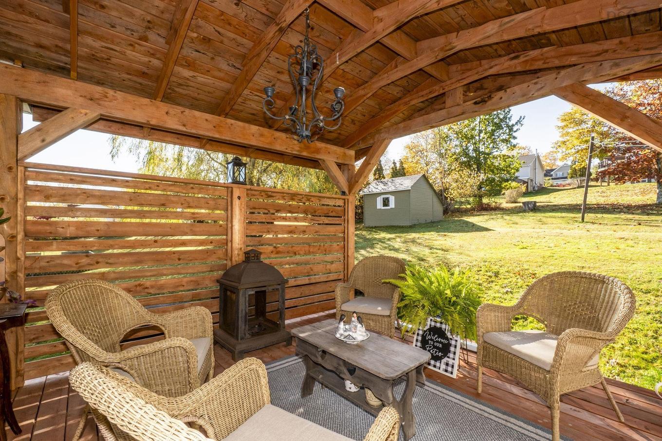 25 Maple Avenue, Hantsport, NS