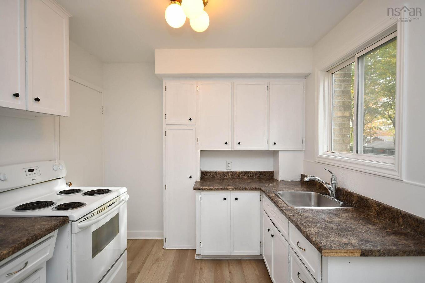 36 Regent Drive, Dartmouth, NS