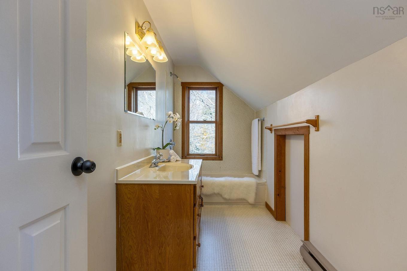 567 Indian Point Road, Glen Haven, NS